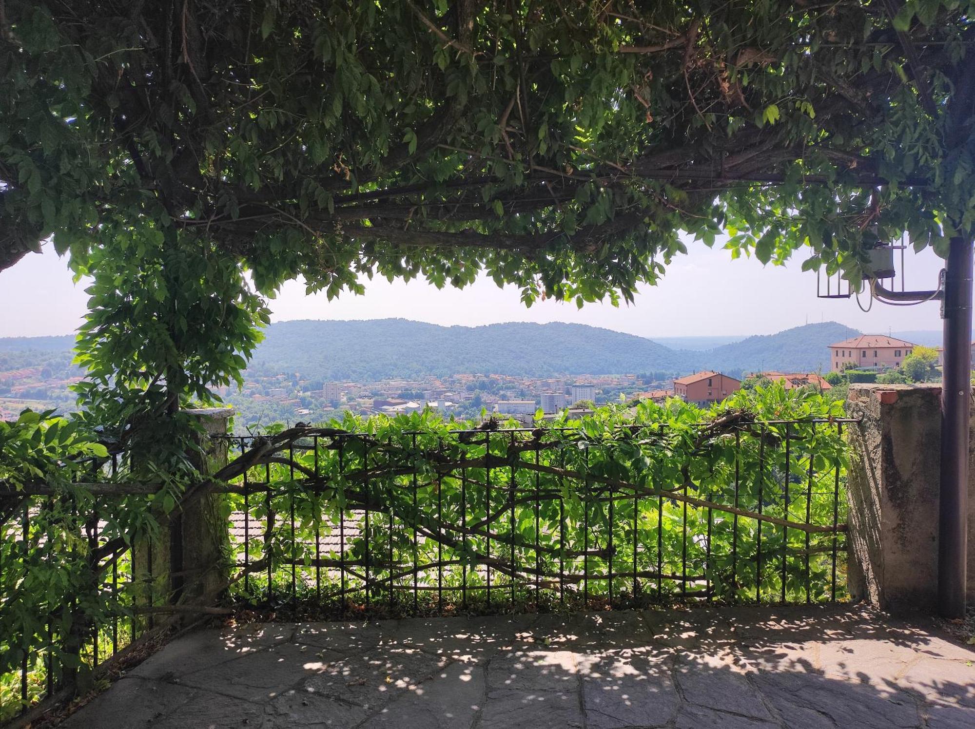 Villa Antonella, App. Vittoria Tavernerio ภายนอก รูปภาพ